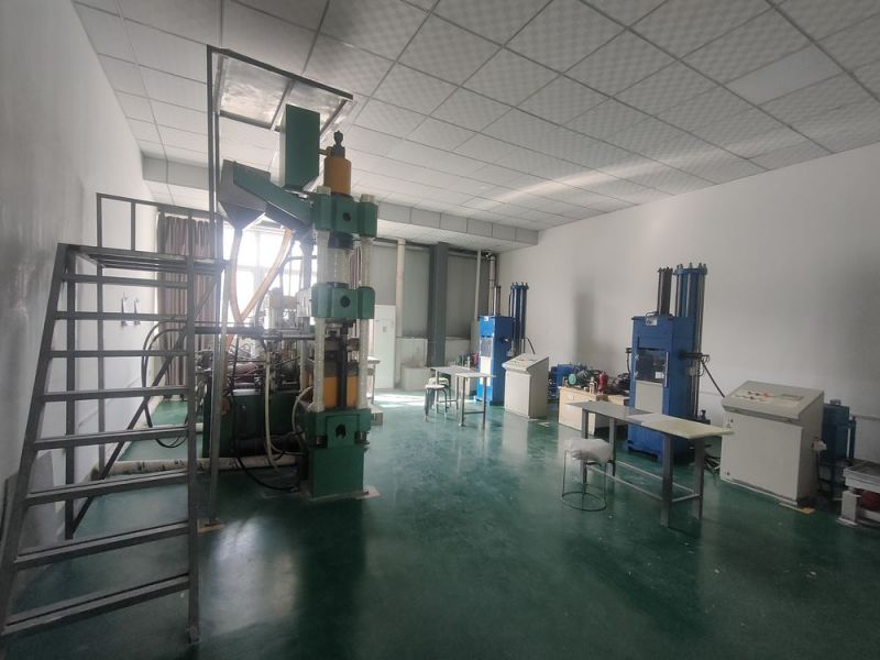 Internal molding department